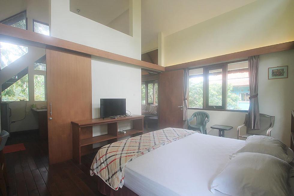 Hotel Villa Rawa Pening Pratama By Aparian Bandungan Exterior photo