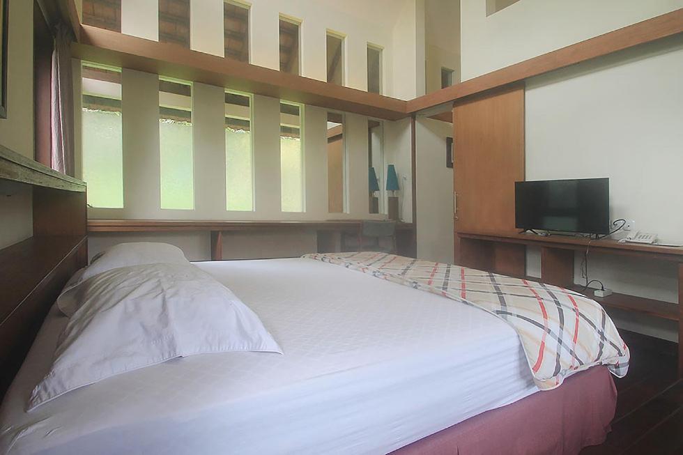 Hotel Villa Rawa Pening Pratama By Aparian Bandungan Exterior photo